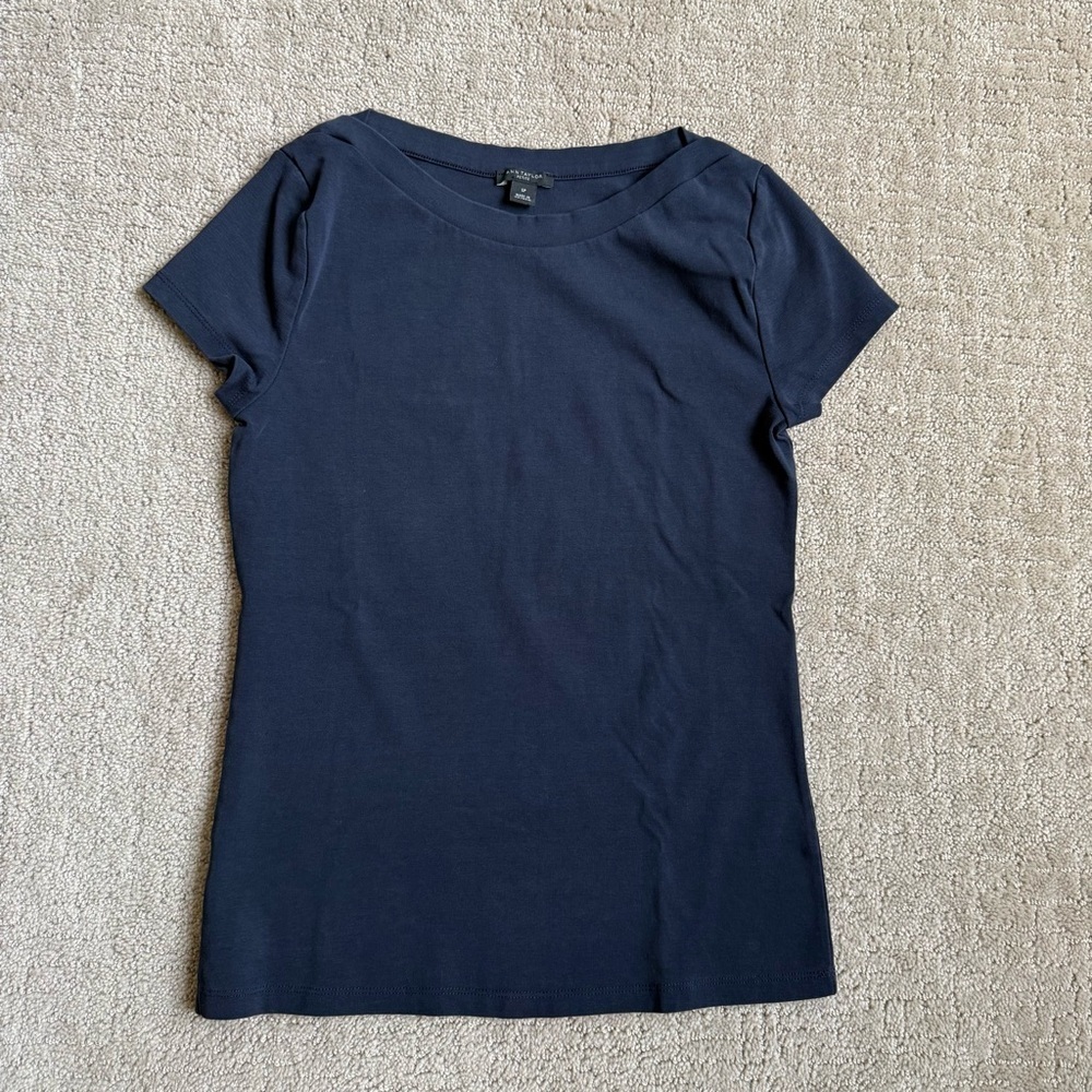 Ann Taylor Short Sleeve Tee